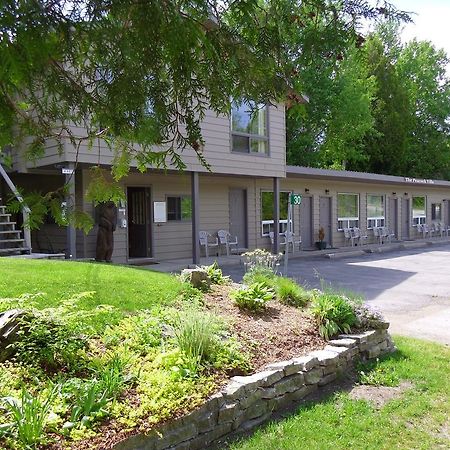 טוברמורי Peacock Villa Motel מראה חיצוני תמונה