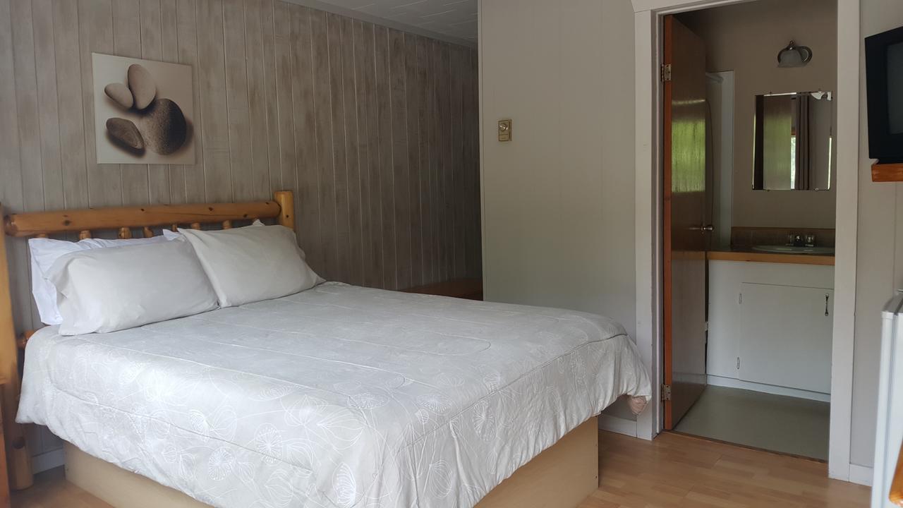 טוברמורי Peacock Villa Motel מראה חיצוני תמונה